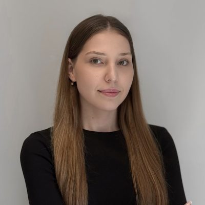 {"ARInfo":{"IsUseAR":false},"Version":"1.0.0","MakeupInfo":{"IsUseMakeup":false},"FaceliftInfo":{"IsChangeEyeLift":false,"IsChangeFacelift":false,"IsChangePostureLift":false,"IsChangeNose":false,"IsChangeFaceChin":false,"IsChangeMouth":false,"IsChangeThinFace":true},"BeautyInfo":{"SwitchMedicatedAcne":false,"IsAIBeauty":false,"IsBrightEyes":false,"IsSharpen":false,"IsOldBeauty":false,"IsReduceBlackEyes":false},"HandlerInfo":{"AppName":2},"FilterInfo":{"IsUseFilter":false}}